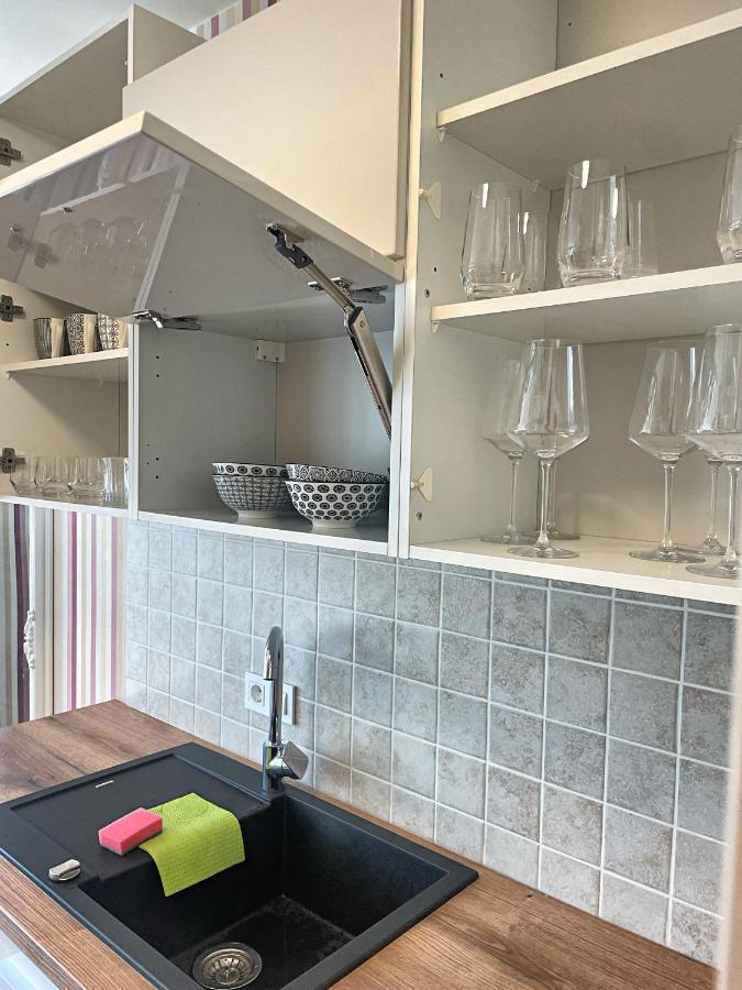 Vila Urbana Luxury Apartments レスツェ エクステリア 写真